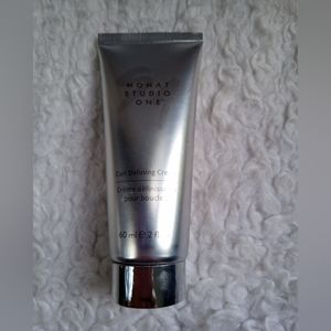 Monat Curl cream 2.0 oz travel size